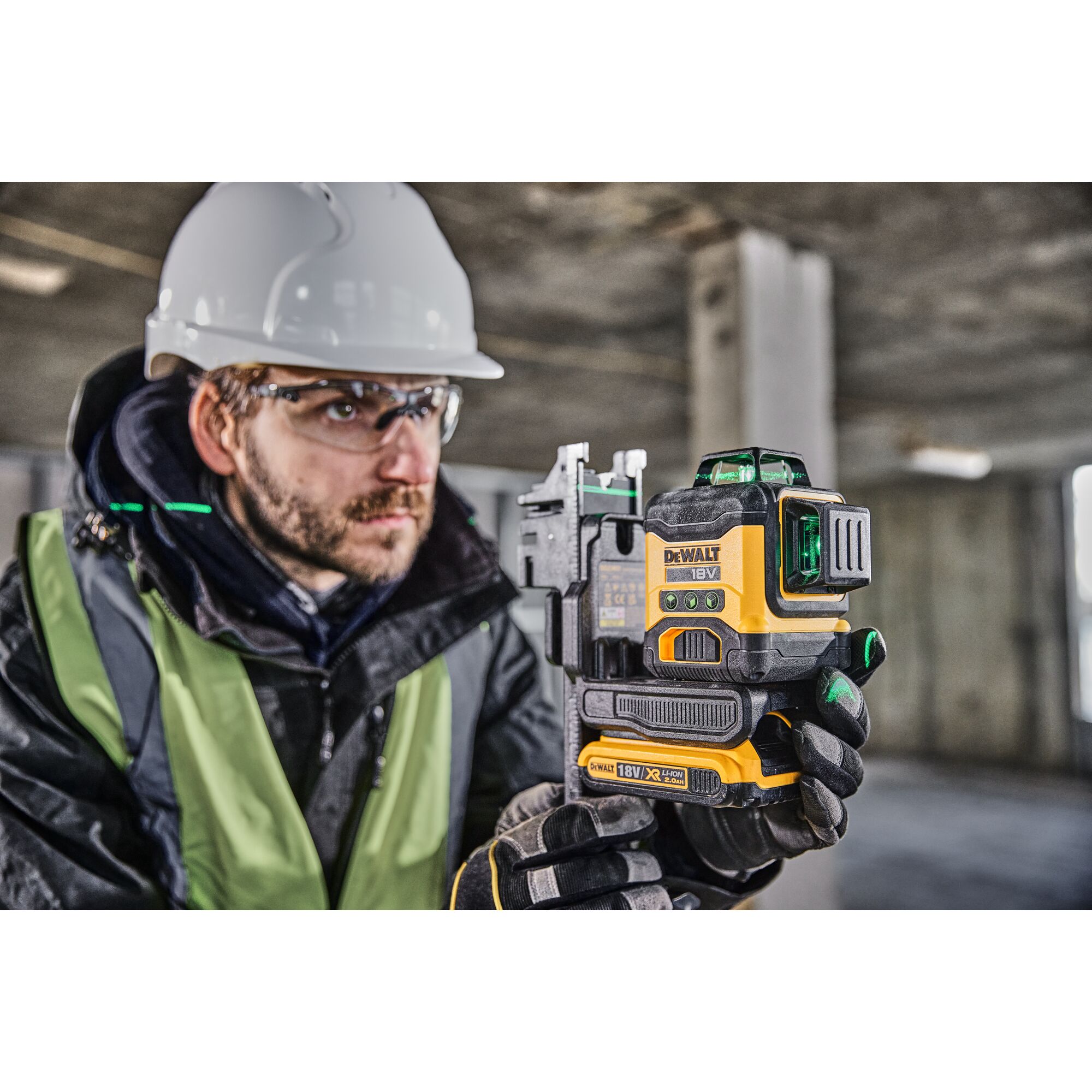 dewalt Compact laser dewalt dcle34031d1 18v 3x360 2,0ah