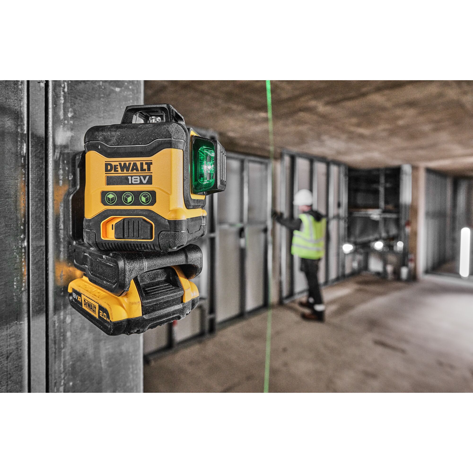 dewalt Compact laser dewalt dcle34031d1 18v 3x360 2,0ah