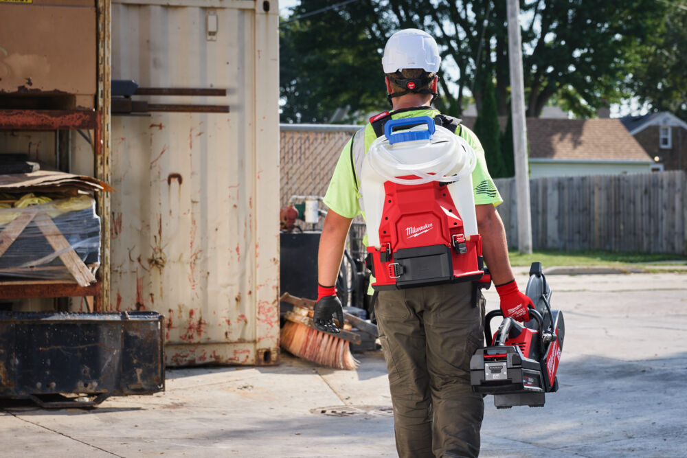 milwaukee Battery fluid pump milwaukee m18 bbpfp2-0