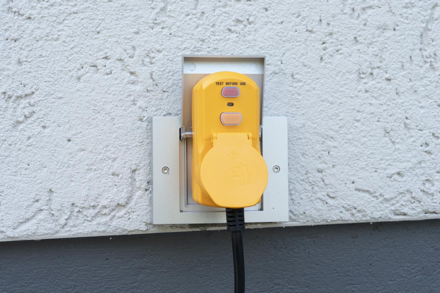 brennenstuhl Noplūdstrāvas spraudnis 230v 50hz 16a 30ma ip54