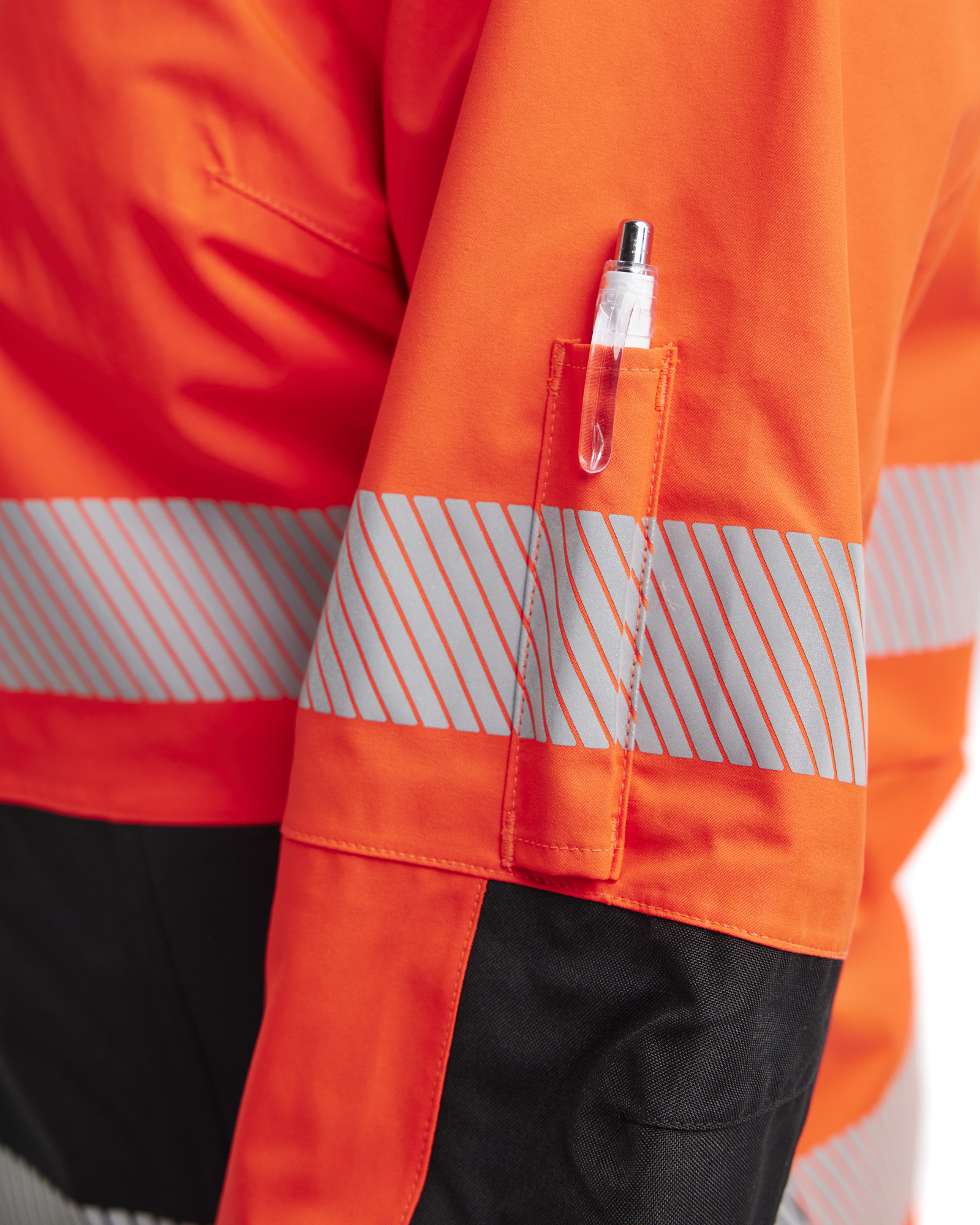 blåkläder Women highvis shell jacket 443619875599 l