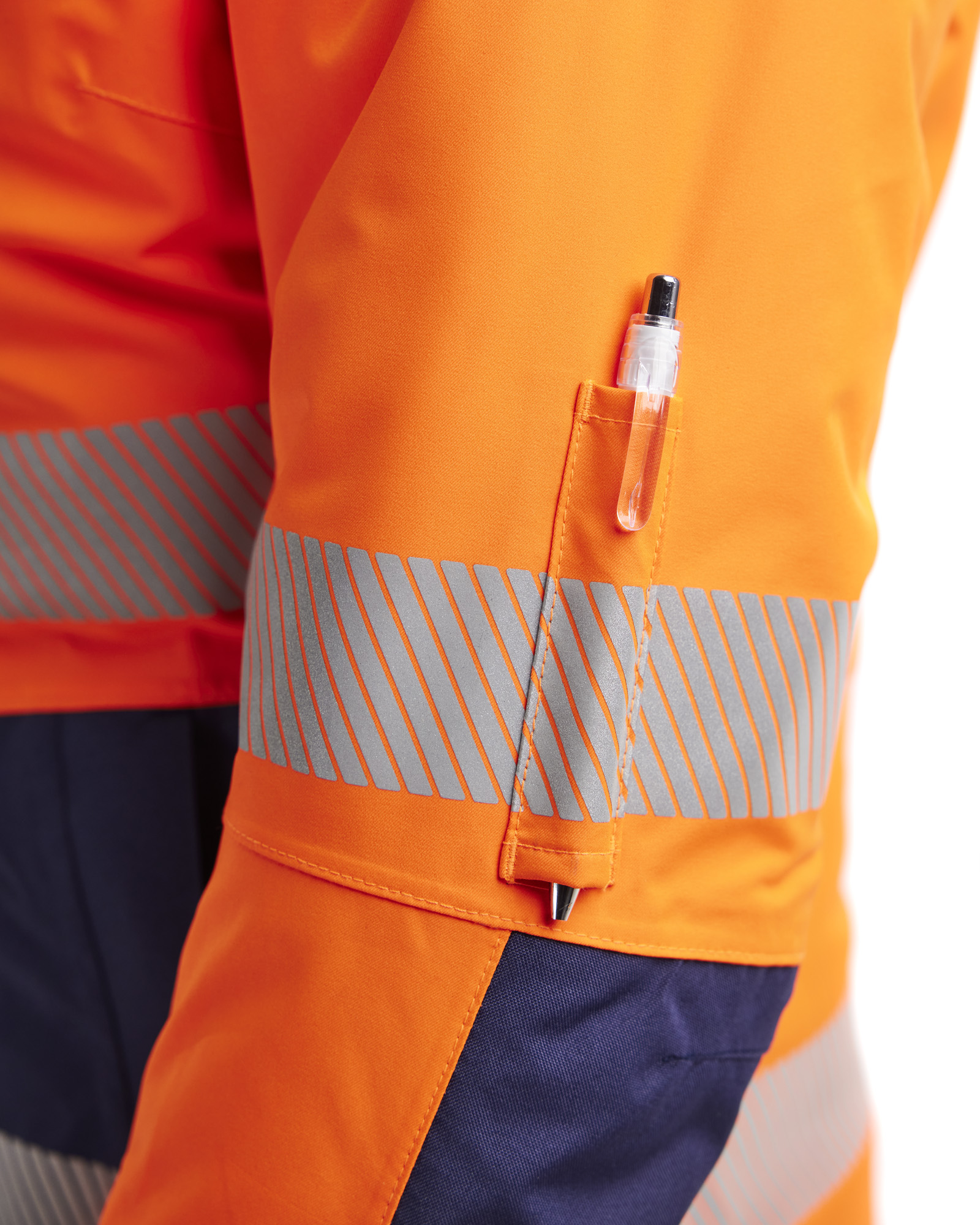 blåkläder Naisten highvis talvitakki 445619875389 m