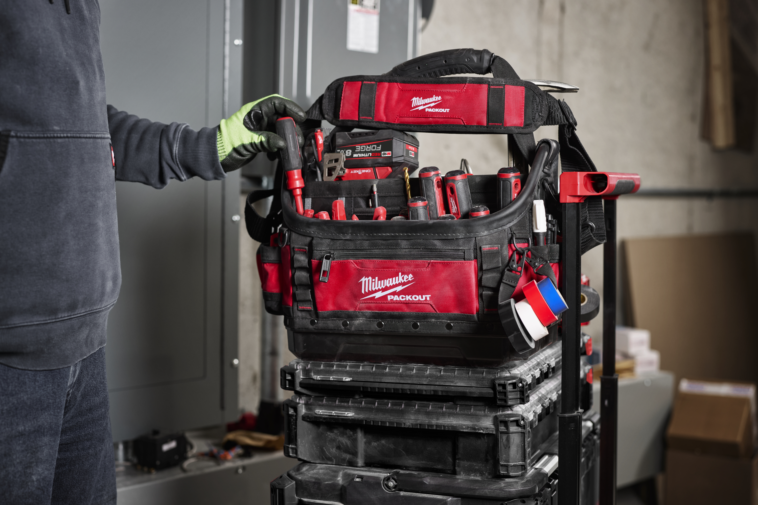 milwaukee Verktøybag pro 38cm packout