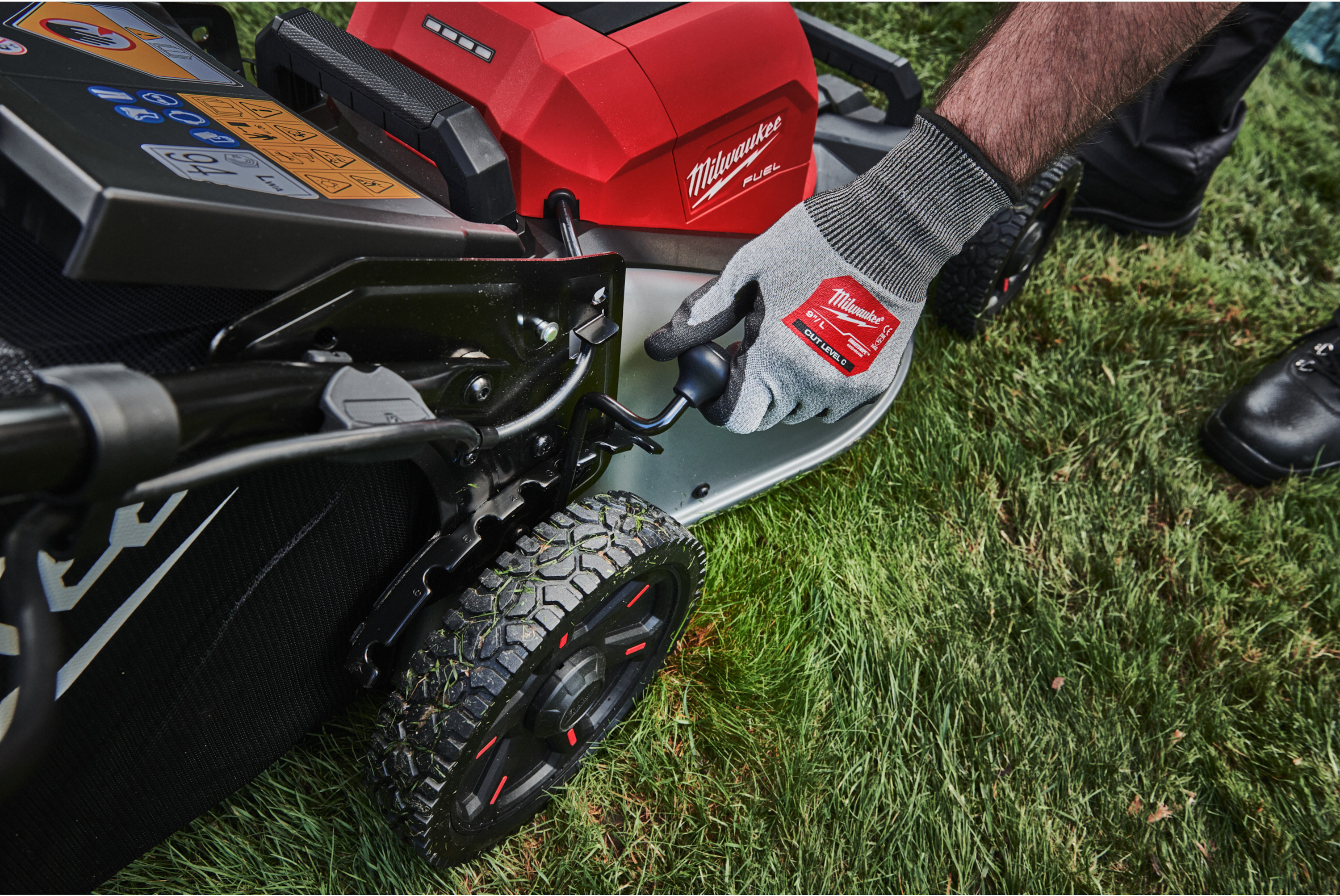 milwaukee Akkuruohonleikkuri milwaukee m18 f2lm46-802