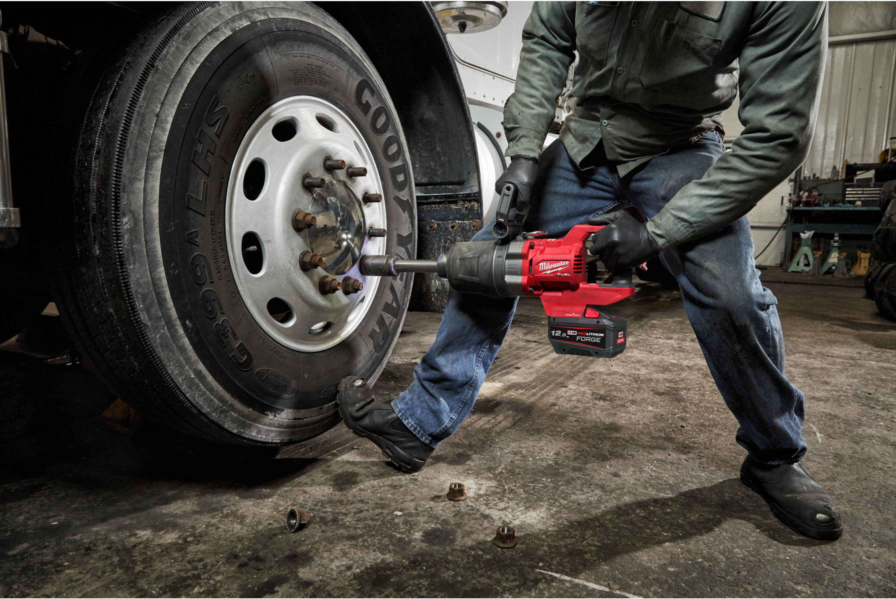 milwaukee Akkumutterinväännin milwaukee m18 onefhiwf1d-121c