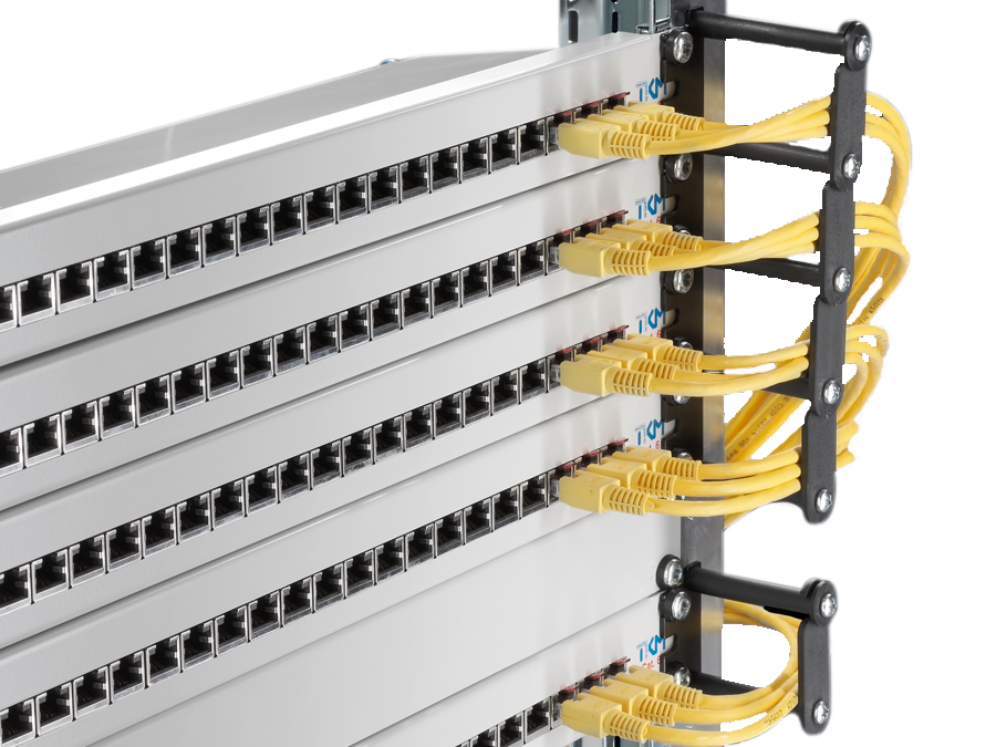 SKÅP TILLBEHÖR CABLE GUIDE 4U HORIZONTAL