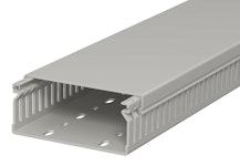 SLOTTED TRUNKING LK4 40100