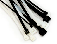 Plaststrips hvit 142mmx2,5