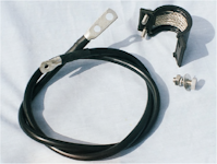 MOUNTING ACCESSORY GROUNDING KIT FOR 7/8" CABLES