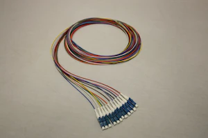nestor cables Pigtail-fo lc-12-smt 2m
