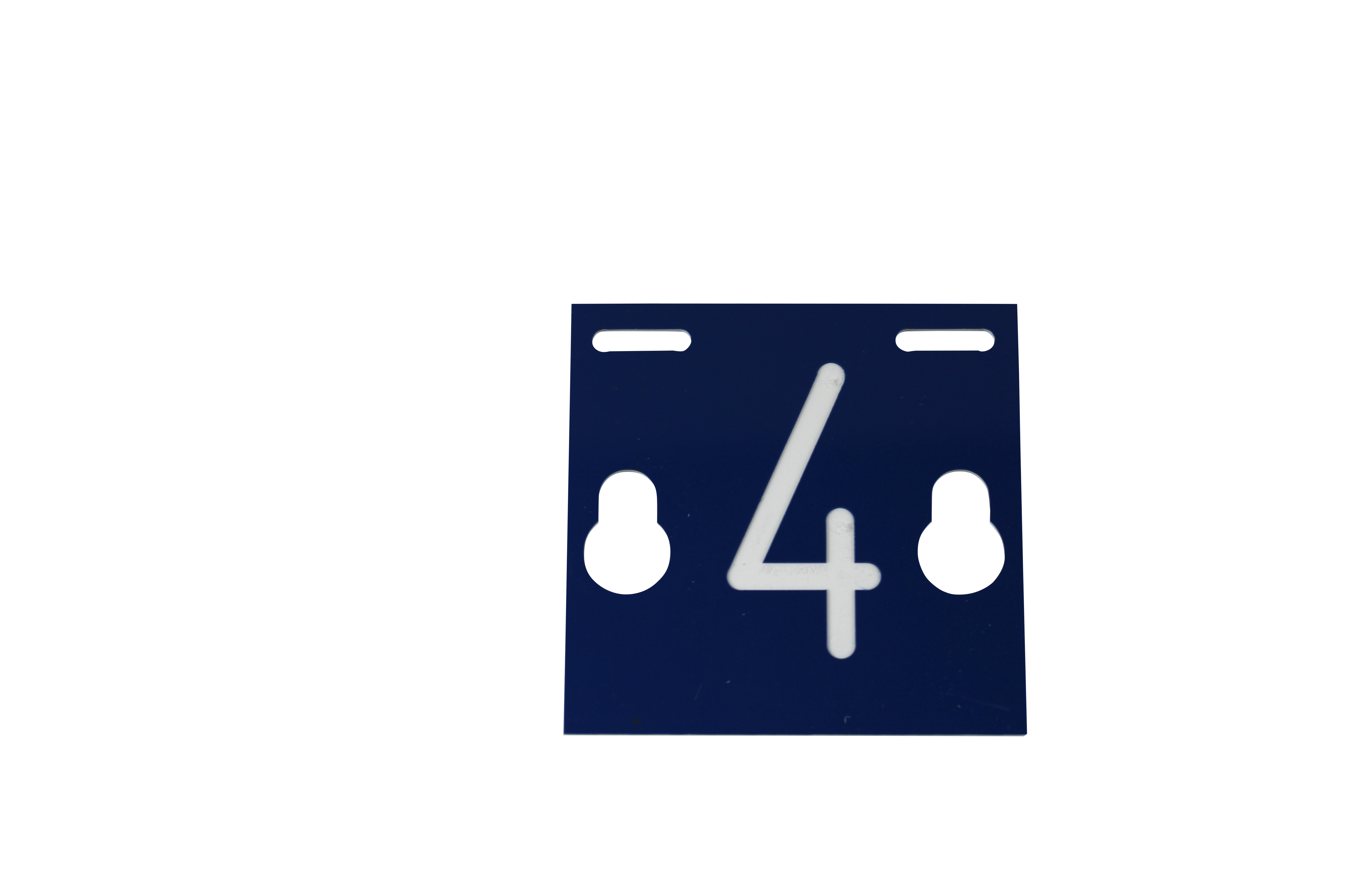 LABLE NUM. 4