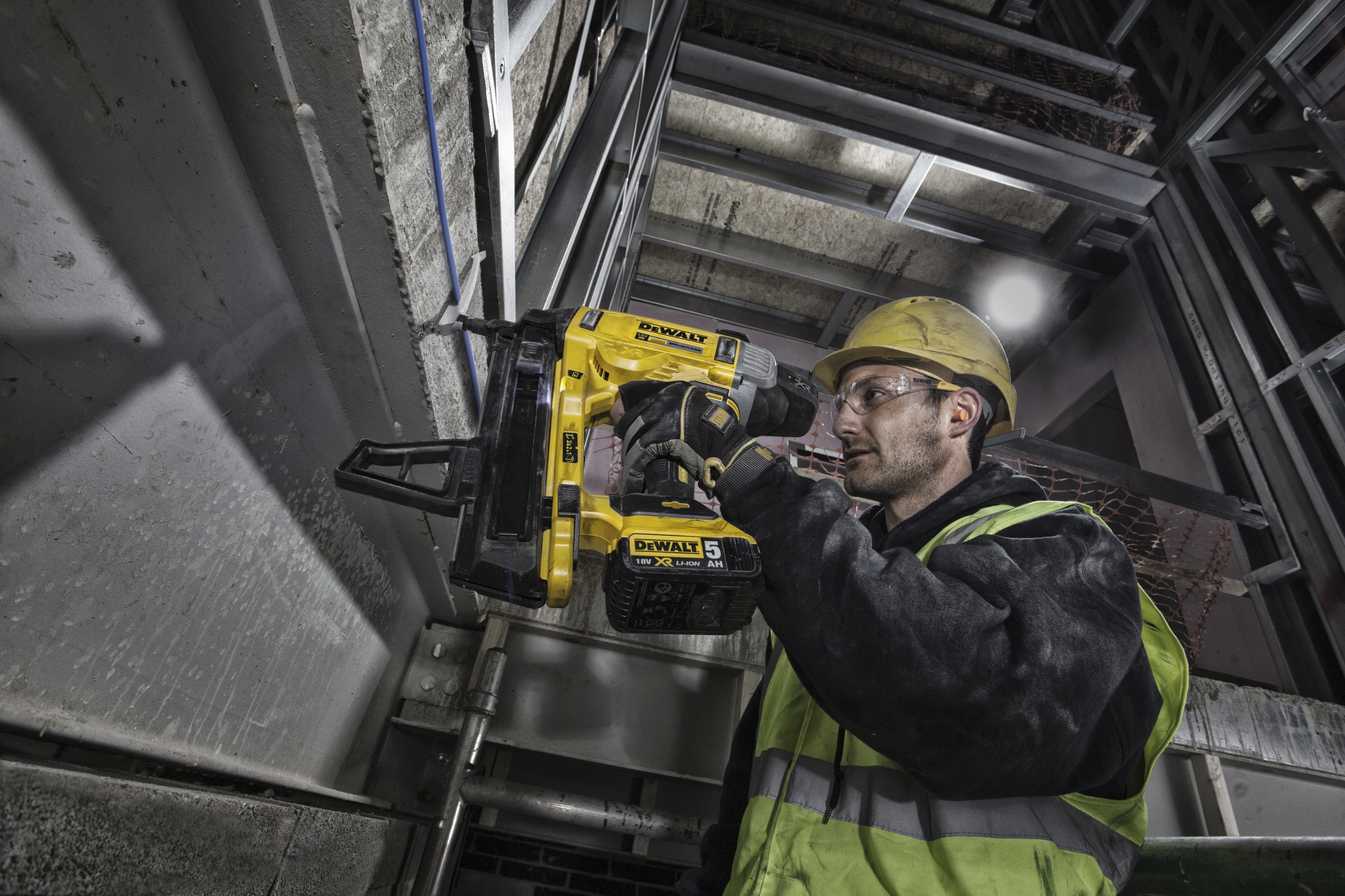 dewalt Concrete nailer dewalt dcn890p2 18v 2x5ah