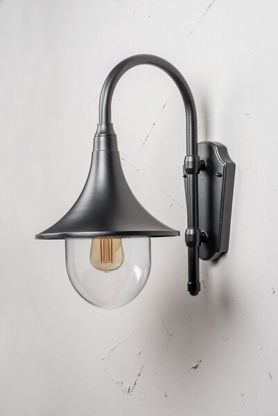 airam Outdoors wall luminaire kartano tr-u ip44 e27 100w bk