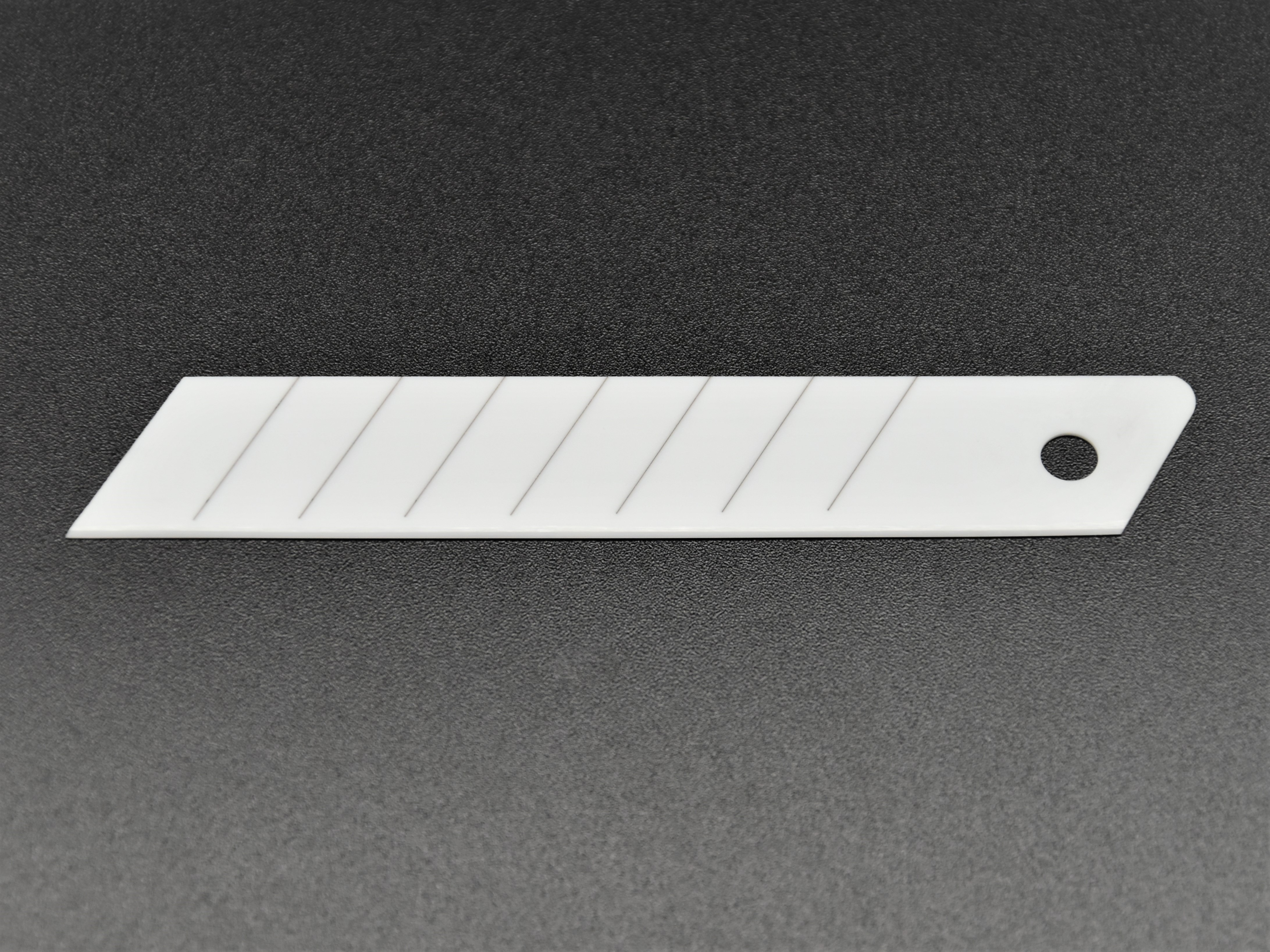 SNAP-OFF BLADE IRONSIDE 18mm CERAMIC 3PCS