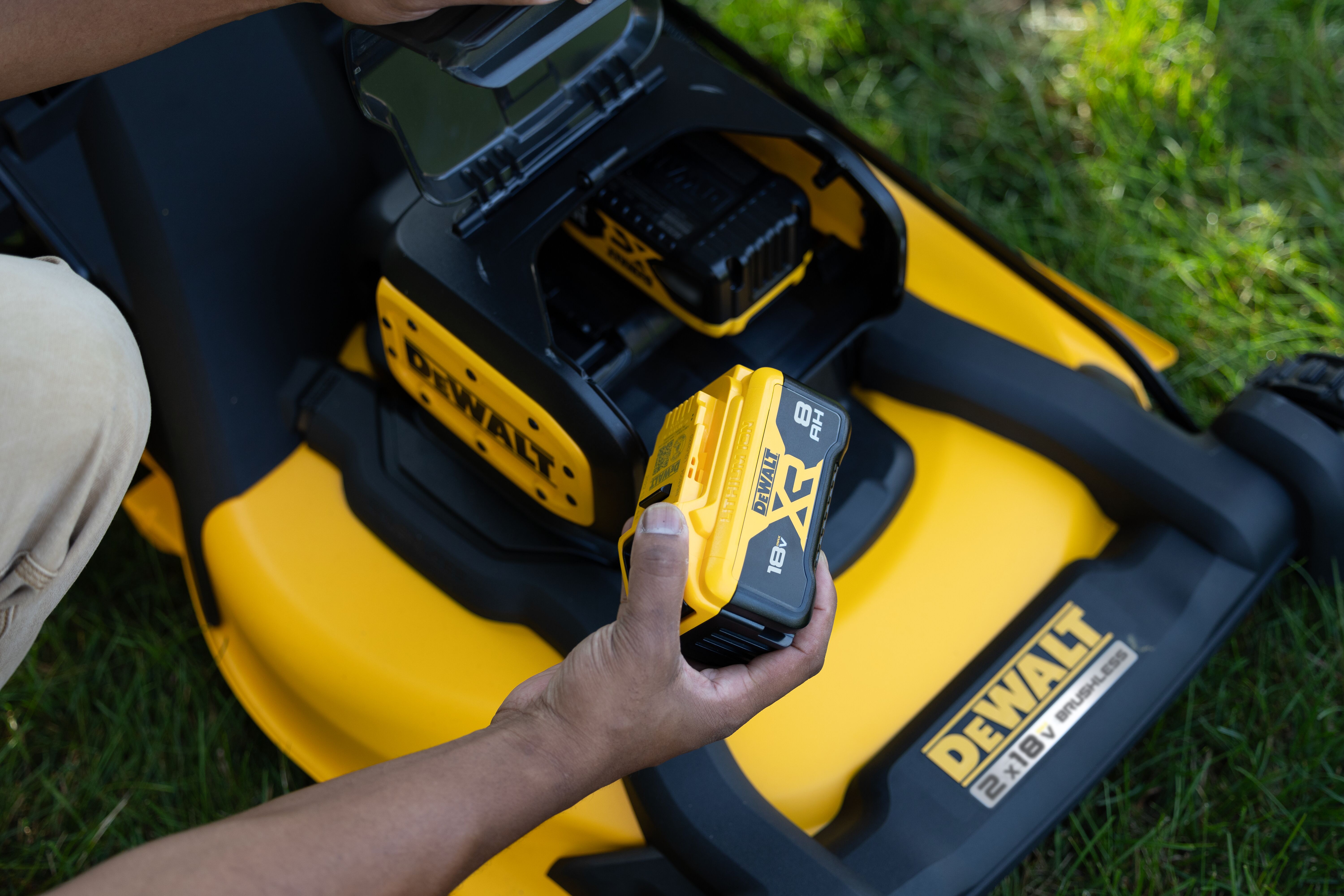 dewalt Bat. lawn mower dewalt 2x18v
