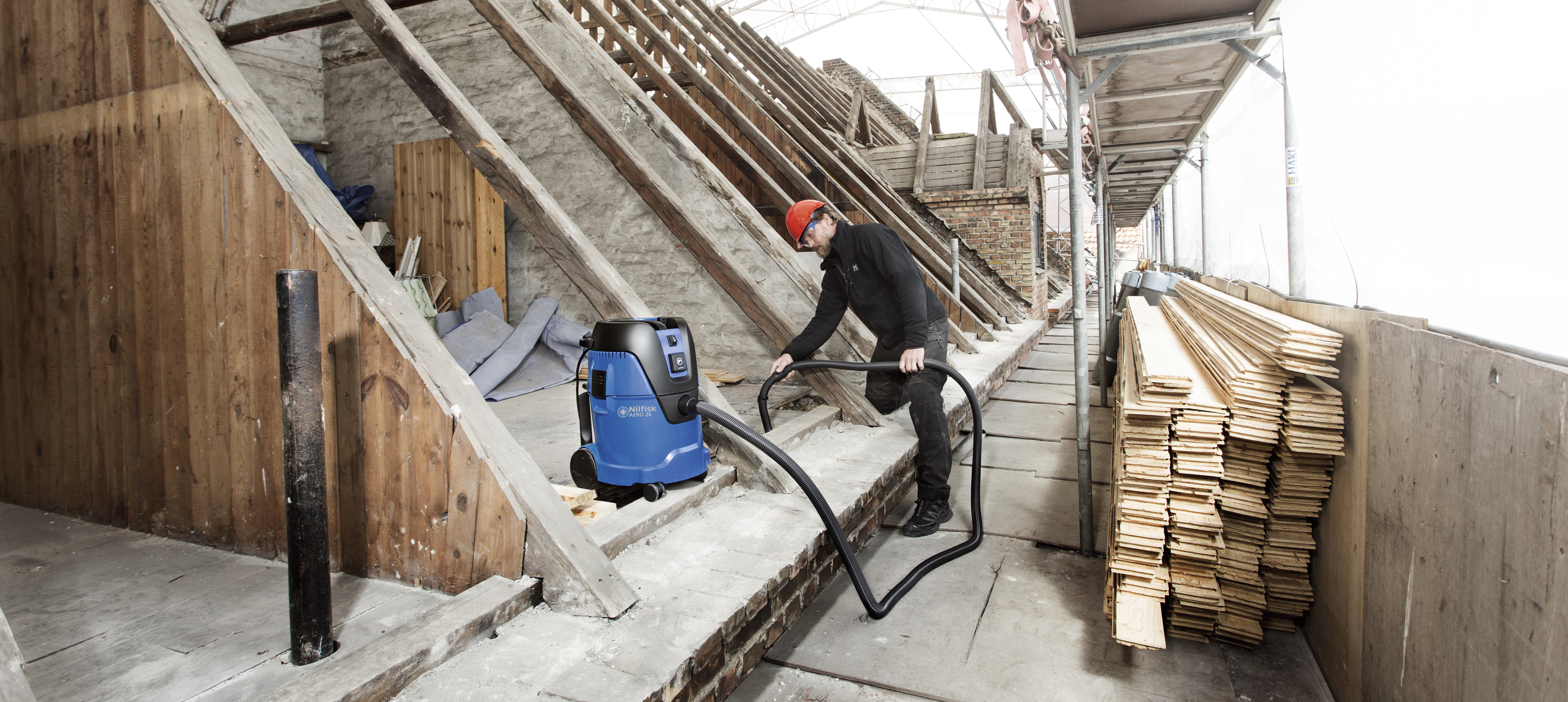 nilfisk Vacuum cleaner aero 26-21