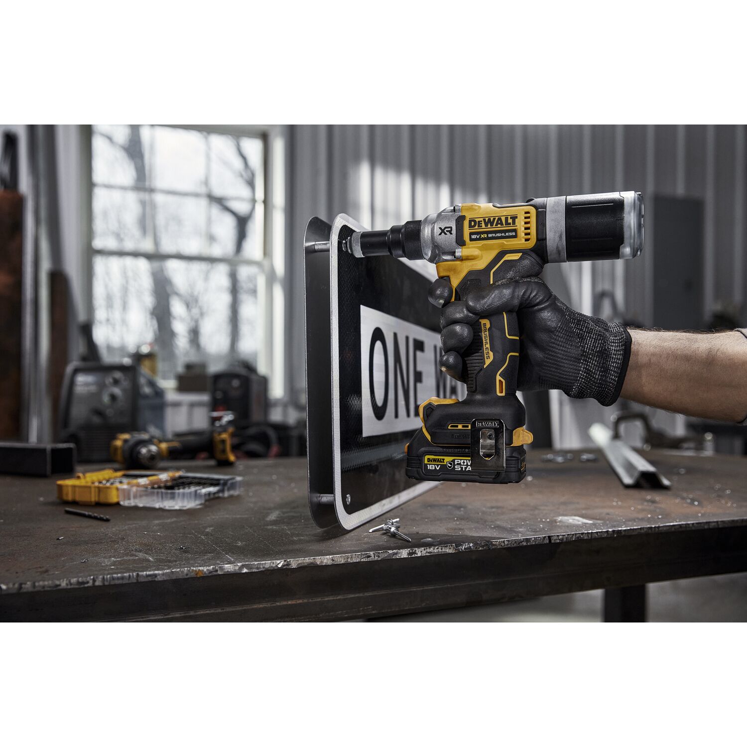 dewalt Blind riveter dewalt dcf414e2gt-qw 6,3mm 2x1,7ah