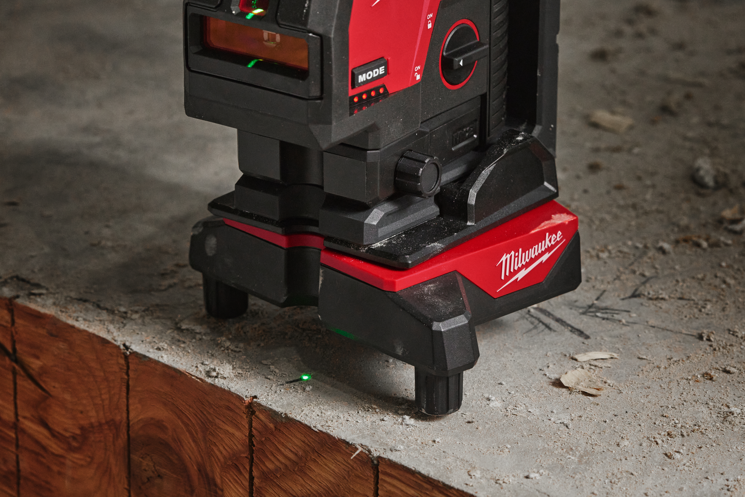milwaukee Laser wall mount milwaukee lwm