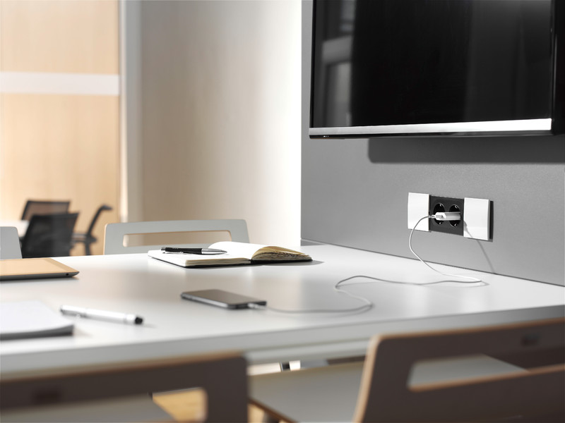 bachmann Socket-outlet panel socket-outlet panel due