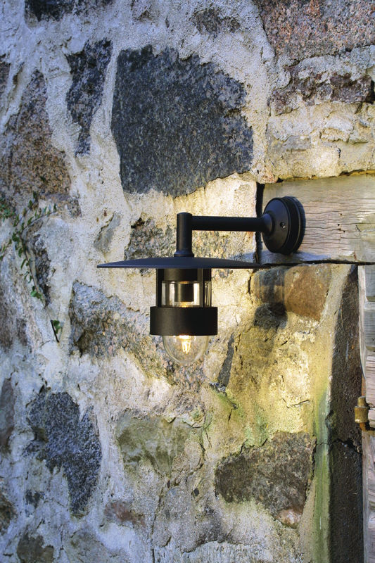 VÄGGARMATUR FREJA 504-750 IP23 E27 SV
