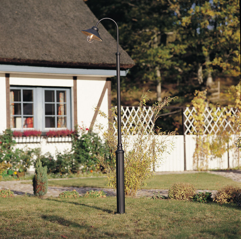 GÅRDSARMATUR VEGA 559-750 IP23 E27 SV