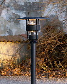 GÅRDSARMATUR FREJA 523-750 IP23 E27 SV