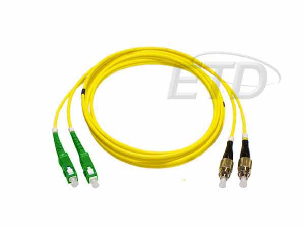 KYTKENTÄKAAPELI-KUITU-ETD 2SC/APC - 2FC/UPC SM 10M DPX