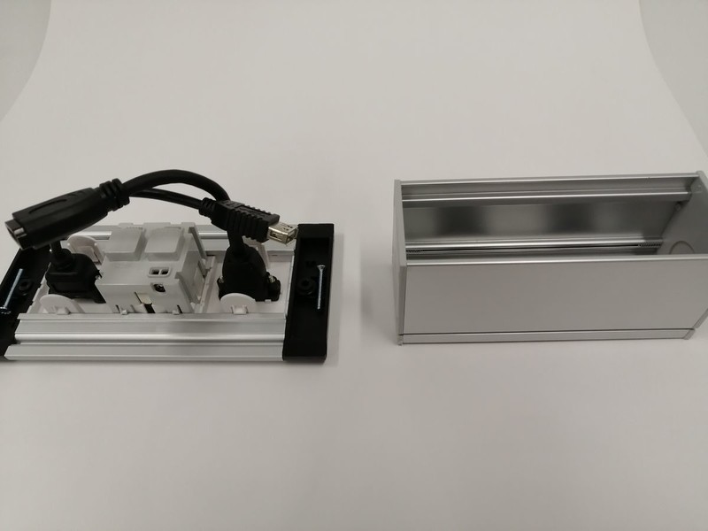 erard Av-rasia finnsat pöytään upotettava 3x 45x45mm