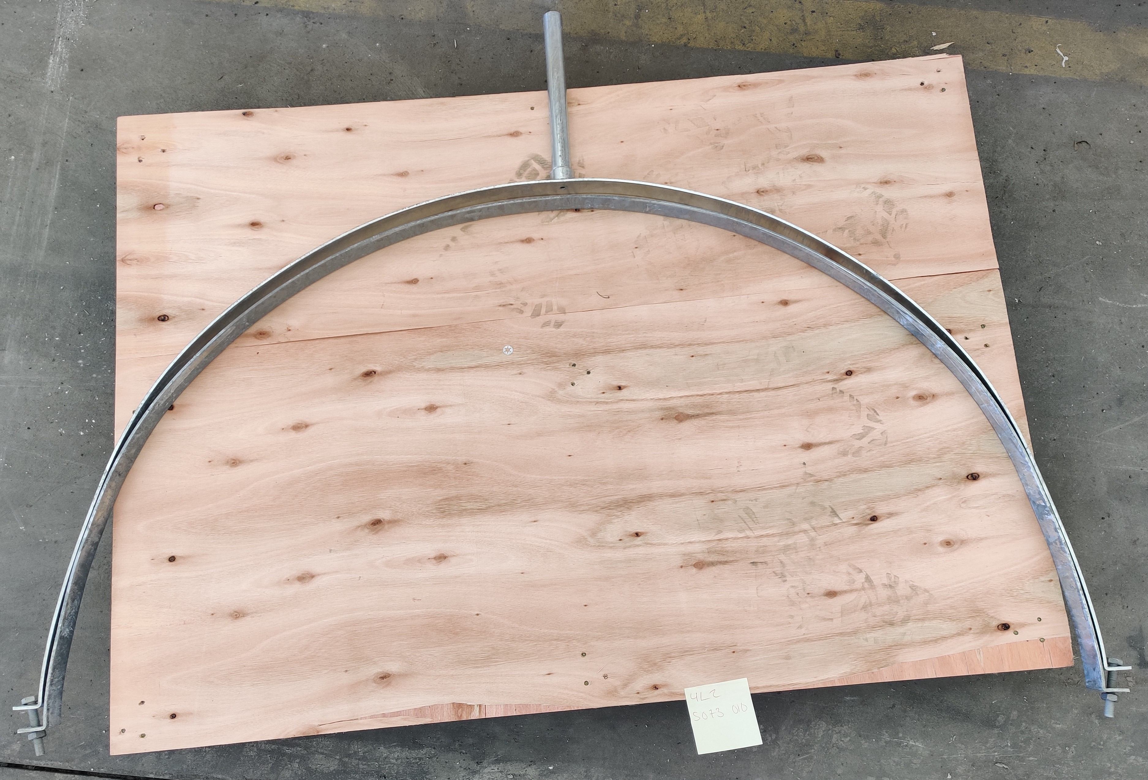 KUILUKANNAKE ZNK FISCHER 1250mm SIS. 250mm PUTKEN