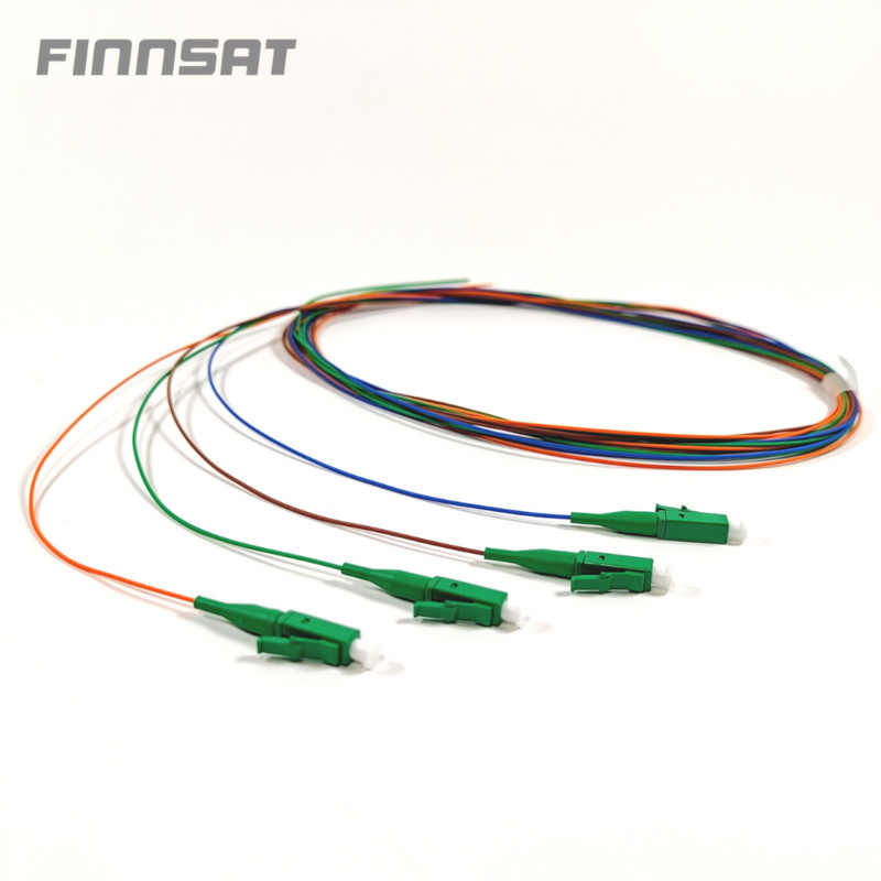 finnsat Häntäkuitusarja lc/apc sm 4 väriä, g.657.a1 2m
