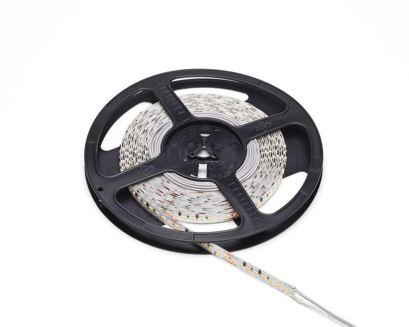 LED-LJUSSLINGA 4K IP20 24V 4,8W/M 677lM/M