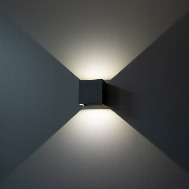 ftlight Outdoors wall luminaire 2x5w black 4000k