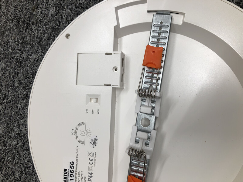 exaktor Surface/recess mnt. lum. skir ip44 12w 830/840/857 dim