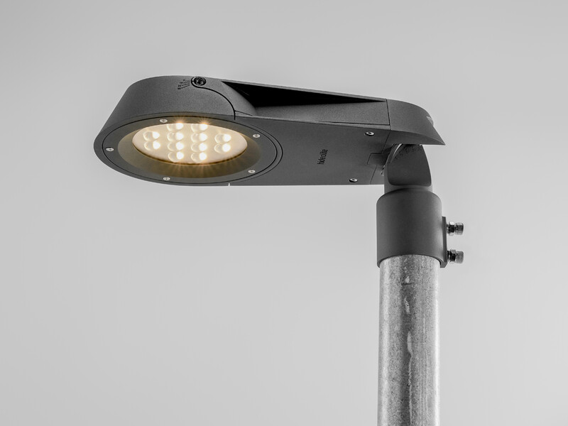 hide-a-lite Pole mount. lumin. sharp post ip65 3000lm 31w 3/4k asym ant