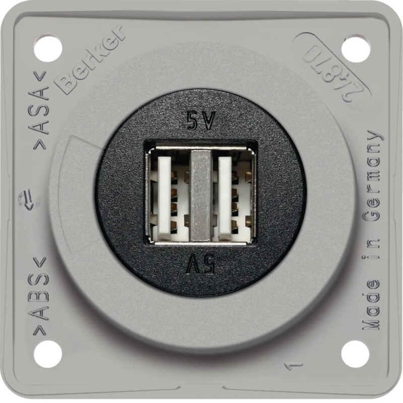 PISTORASIA INTEGRO FLOW 2USB/3A/12VDC UR HAR