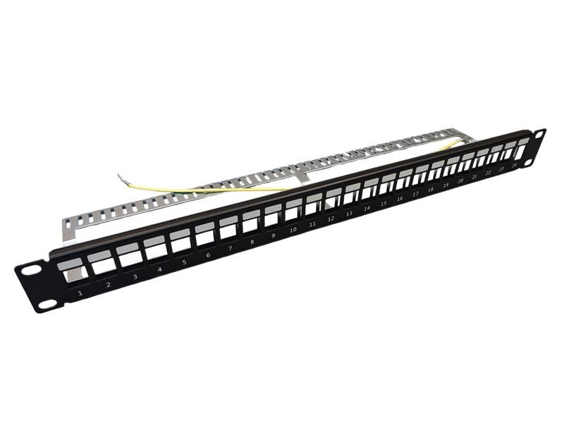 PANEL KOPPAR 19IN 1U PANEL 24XRJ45 HOLE