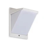 WALL LUMINAIRE AVR8 IP44 TC-TSE/E27 PCO WH