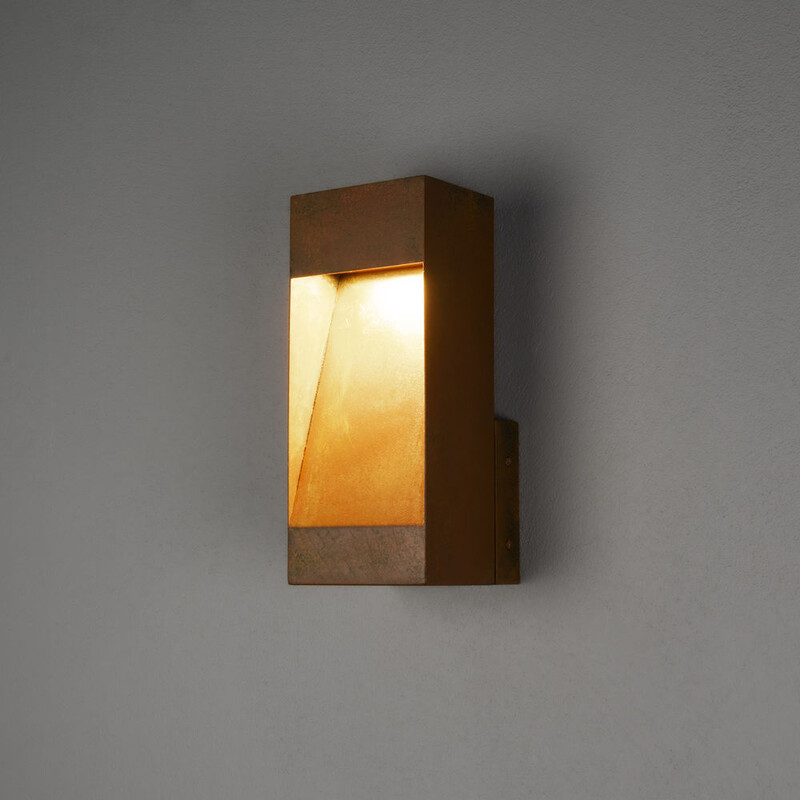 SEINÄVALAISIN ULKO RHO 7359-970 IP54 10W RUO