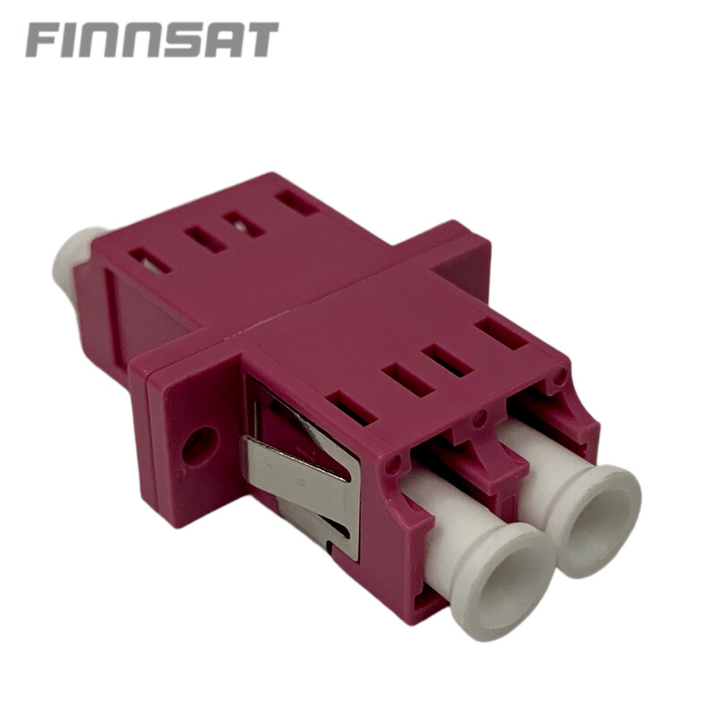 ADAPTERI-KUITU FINNSAT OM4 LC-DUPLEX MAGENTA