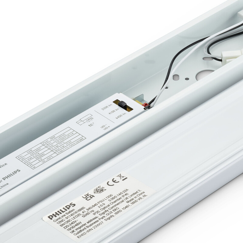 philips Universal armatur coreline bat 2500/4100lm cct 1200mm on/off