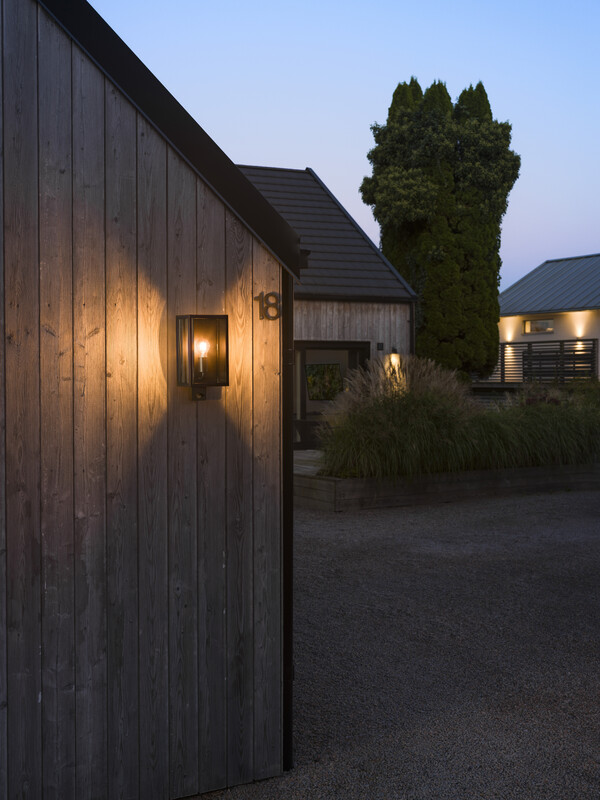 konstsmide Outdoors wall luminaire carpi 7362-750 ip44 e27 bl