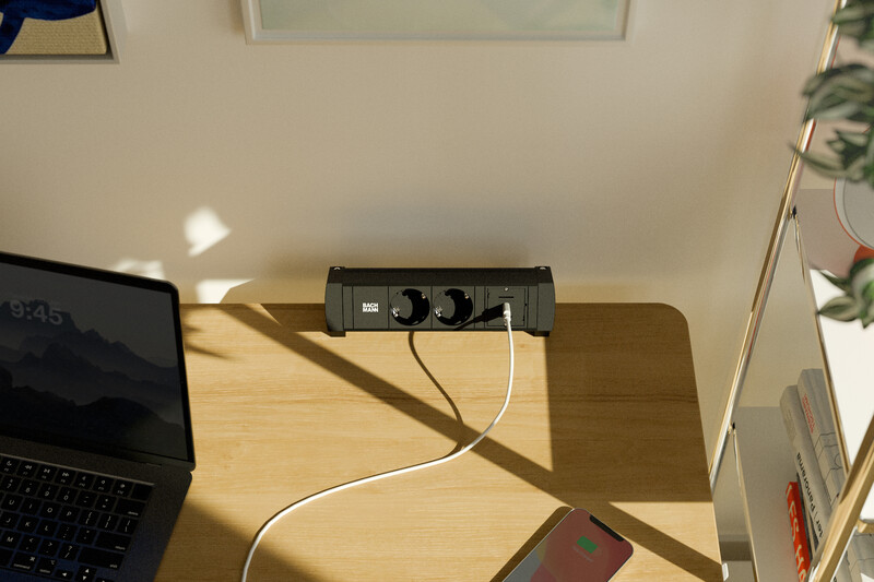 bachmann Socket outlet w usb desk style 2 x so tyhj. cm