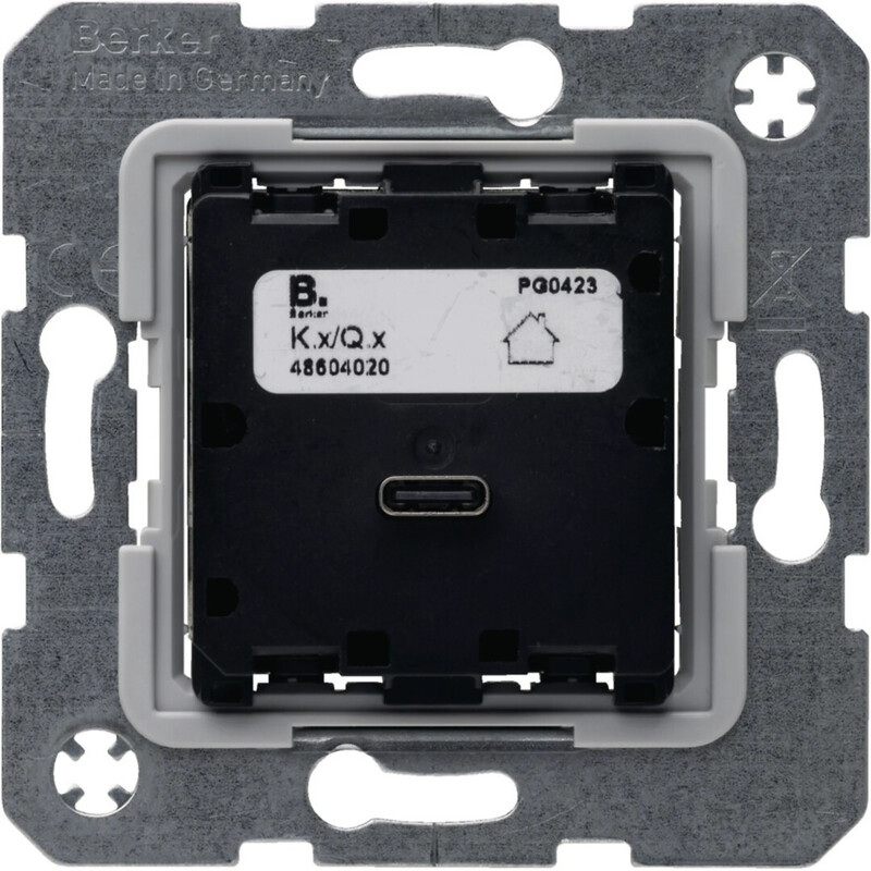 PISTORASIA K.1 1USB/3.25A/230V 65W UR KX/QX