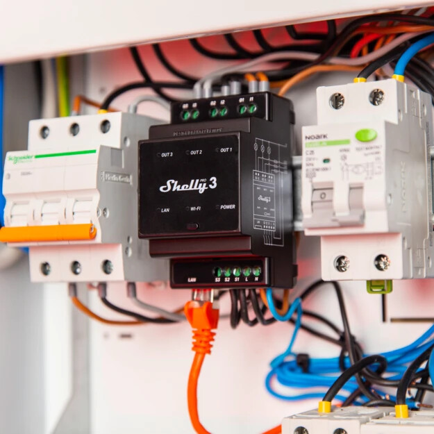 shelly Programmable relay pro 3 wifi din 16a 3ch
