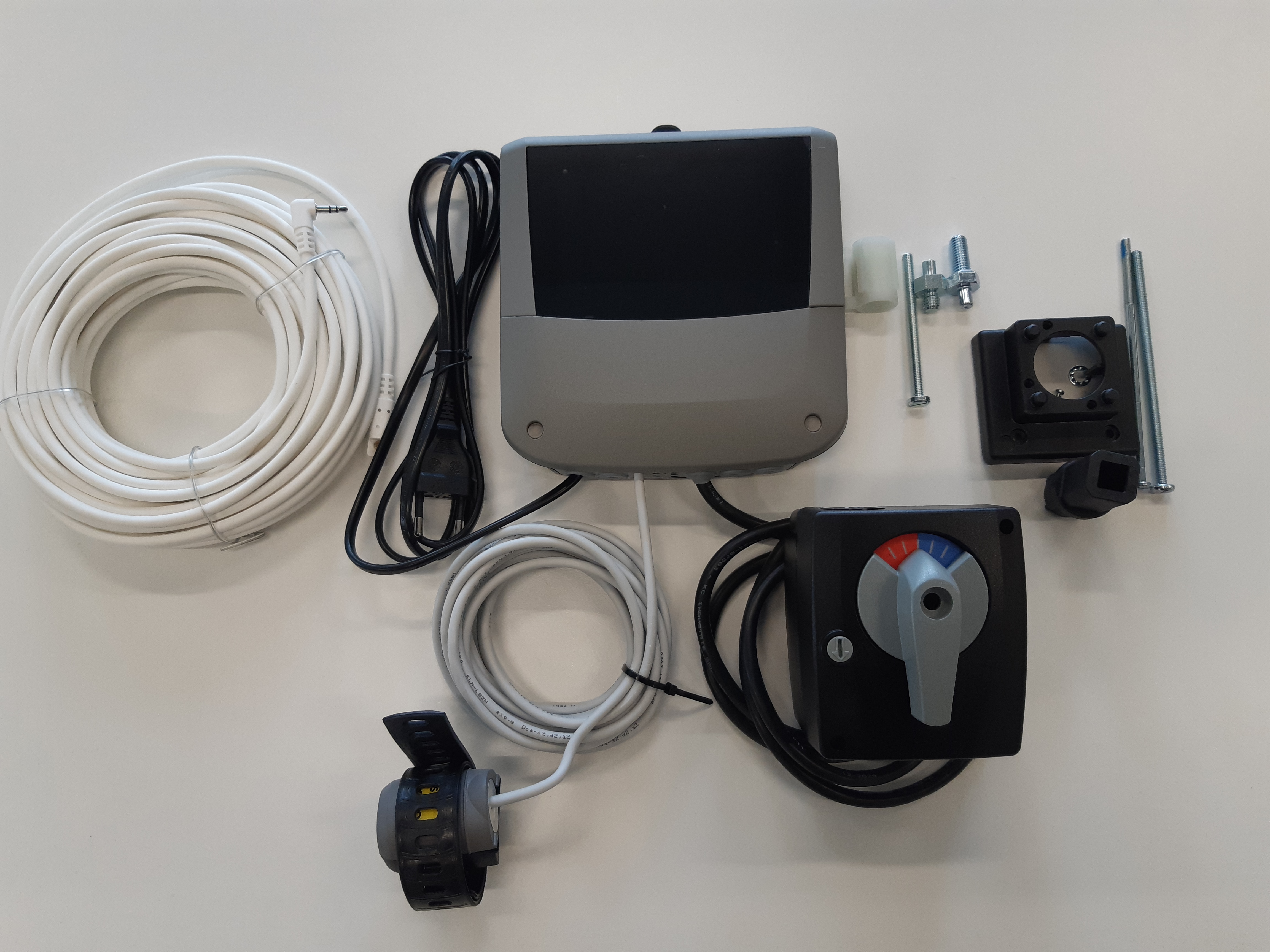 SÄÄTÖLAITE OUMAN HEAT 100S PACK