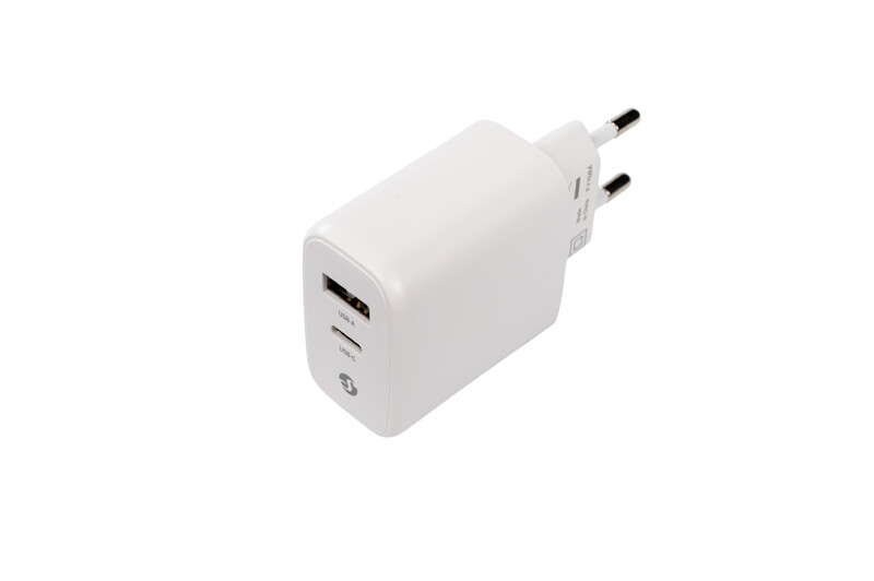LATURI  SHELLY USB-C- JA USB-A, 65W VALK.
