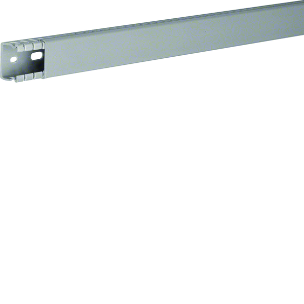 Slisset Ledningskanal 23x31mm 2m