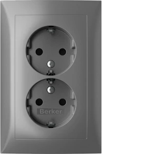hager Uttag 2-v del brunn 1½ s.1 sil