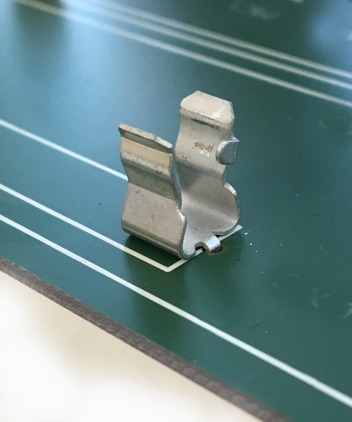PC-M FUSE CLIPS