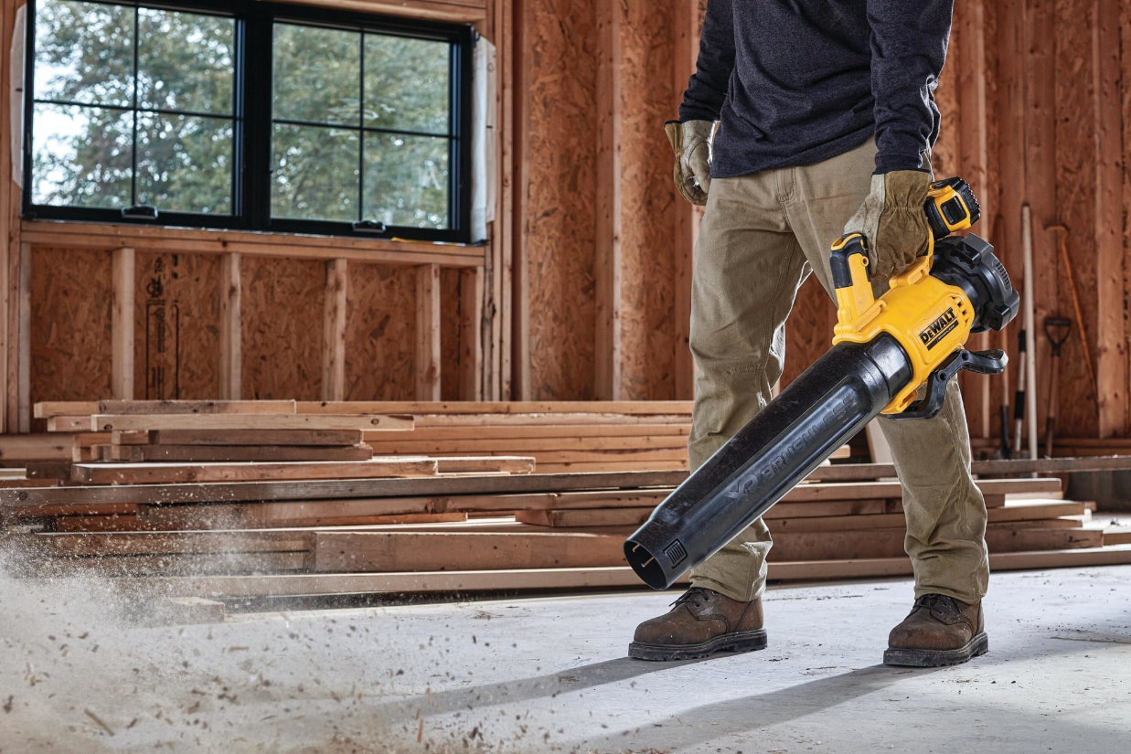 dewalt Lövblås dewalt dcmbl562p1 18v 12,7m/min 1x5ah